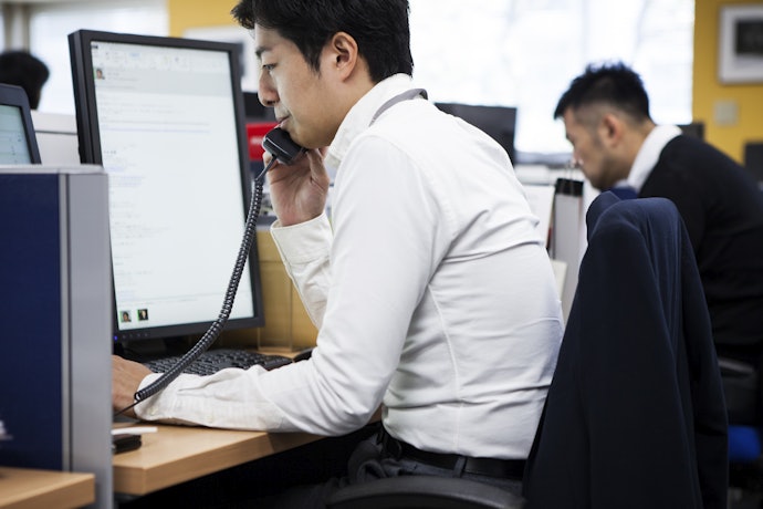20代男性は金融・通信・不動産業が高め