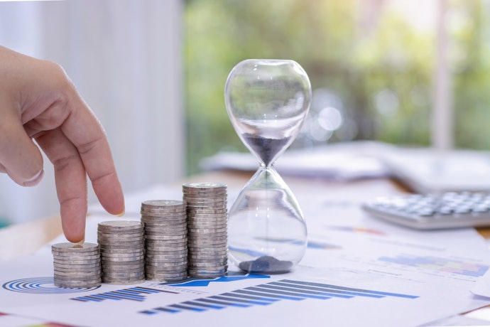 短期ではなく長期で資金形成を目指そう