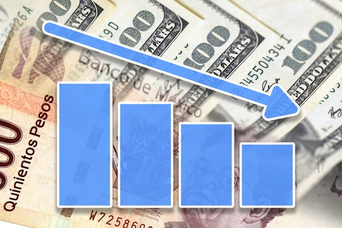 インフレで貯蓄の価値が下がる