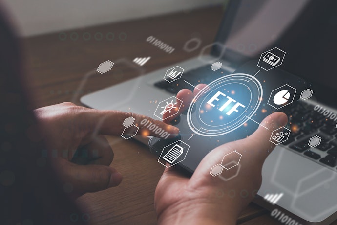 ETF(上場投資信託)を買う