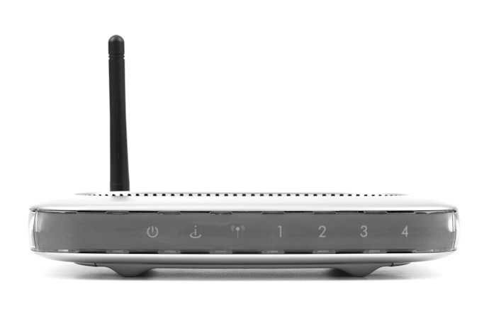 Wi-FiルーターのSSID・暗号キーは専用ブラウザから変更する