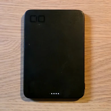 ④ 極薄MagSafeモバイルバッテリー:iPhoneユーザーの今の最適解。MagSafe対応の極薄5,000mAh