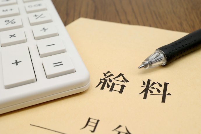 看護師の資格取得は給料アップに役立つ?