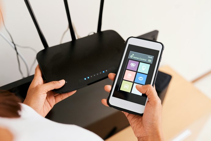 ワイモバイルユーザーもNURO光でセット割が可能