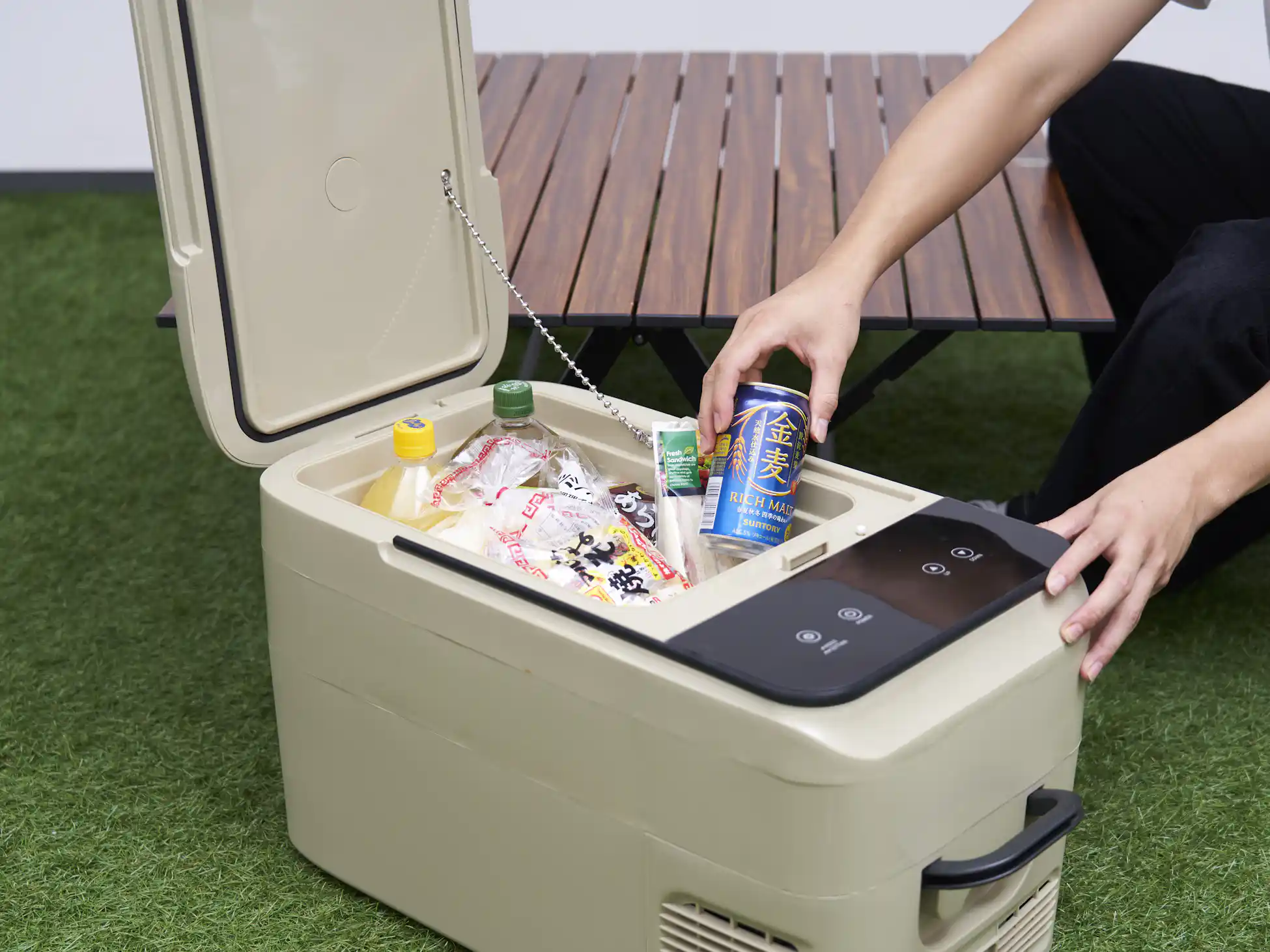 ワタシの相棒 15L 冷温庫 冷蔵庫 ミニ冷蔵庫 ドンキホーテ 約1万円 ワタシの相棒 15L 冷温庫 冷蔵庫 ミニ冷蔵庫 ドンキホーテ 約1万円