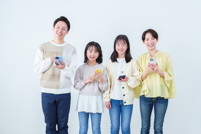 LINEMOに家族割はない|家族間通話も割引なし