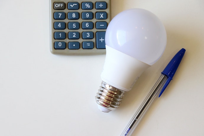 解約した月の電気代はどうなる?精算方法は?