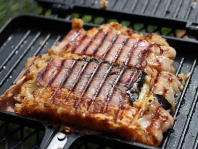 レシピ③:とろーりチーズの肉巻き風ライスサンド:キャンプ飯ジャンクフード界の巨匠!?