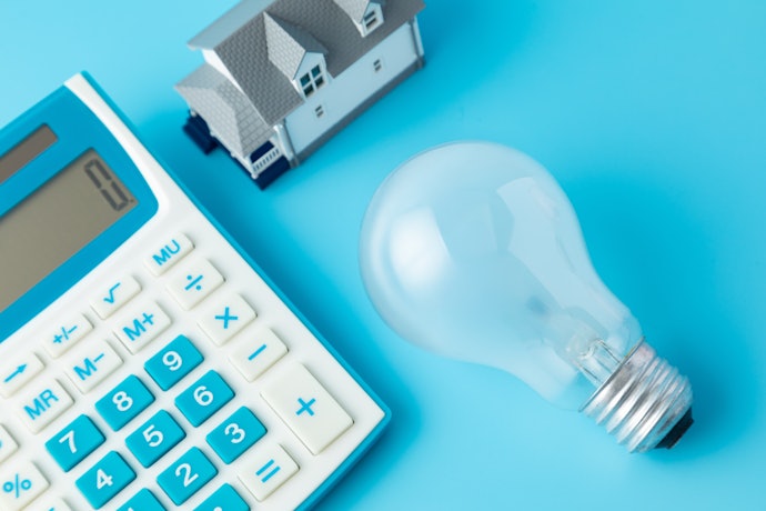 解約した月の電気代はどうなる?精算方法は?
