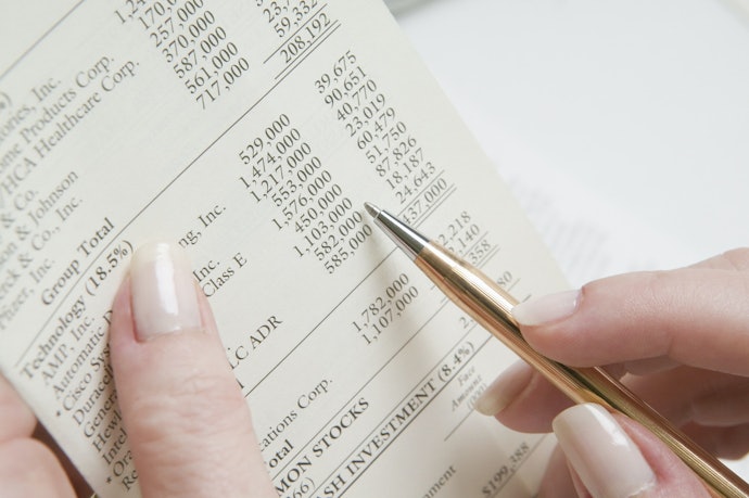 クレジットカード利用限度額の平均はいくら?