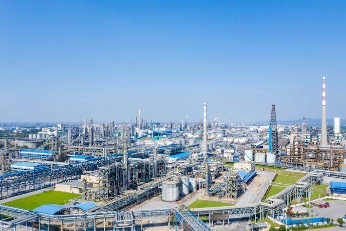 ビジエネ(法人向け)との違い