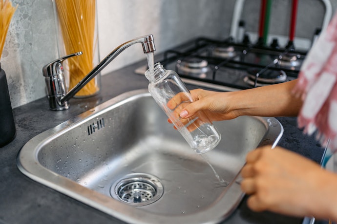 災害時は水が手に入らないかも?水道水を活用して備えることの重要性