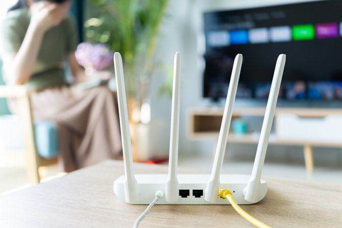 eo光テレビはネットや電話とのセット申し込みがお得