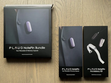 「PLAUD NotePin」は会話の聞き取りニガテ&メモがしんどい自分の救世主になってくれるのか⁉