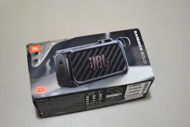 JBL BandBox Soloって何???