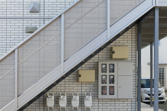 電気メーターの設置場所|戸建てと集合住宅での探し方