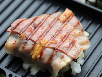 レシピ①:ベーコンチーズホットおにぎり:初っ端からこれはうますぎる!もうこれが優勝でいいのでは?