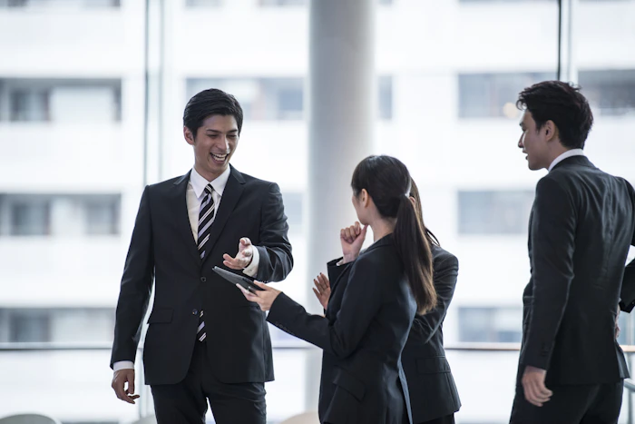 29歳の平均年収・月収はいくら?男女別・産業別の違いも解説