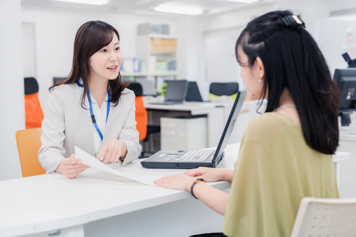 ハローワークで転職は可能?流れや登録のメリットを解説