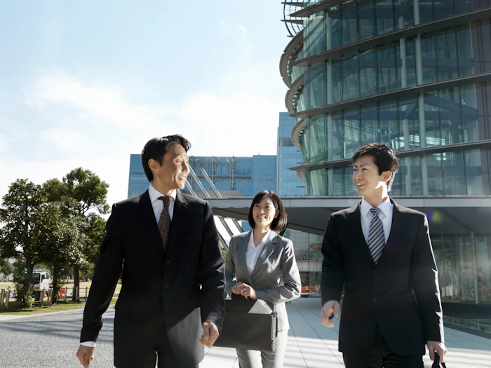 47歳の平均年収はいくら?男女別・業種別の平均も紹介