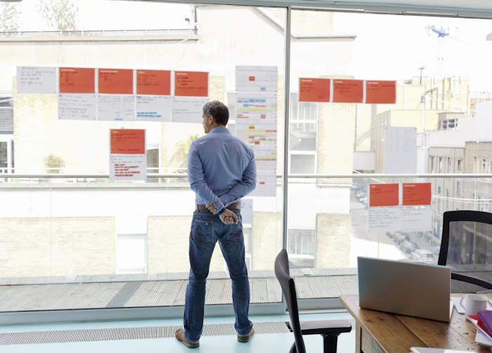 ベストな仕事を辞めるタイミングは?退職の手続きや注意点を紹介