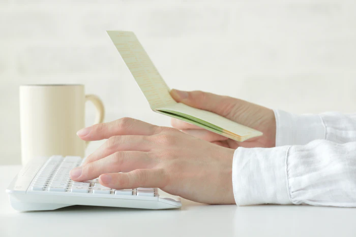 手取り10万の生活レベルは?家賃の相場や貯金額を徹底解説