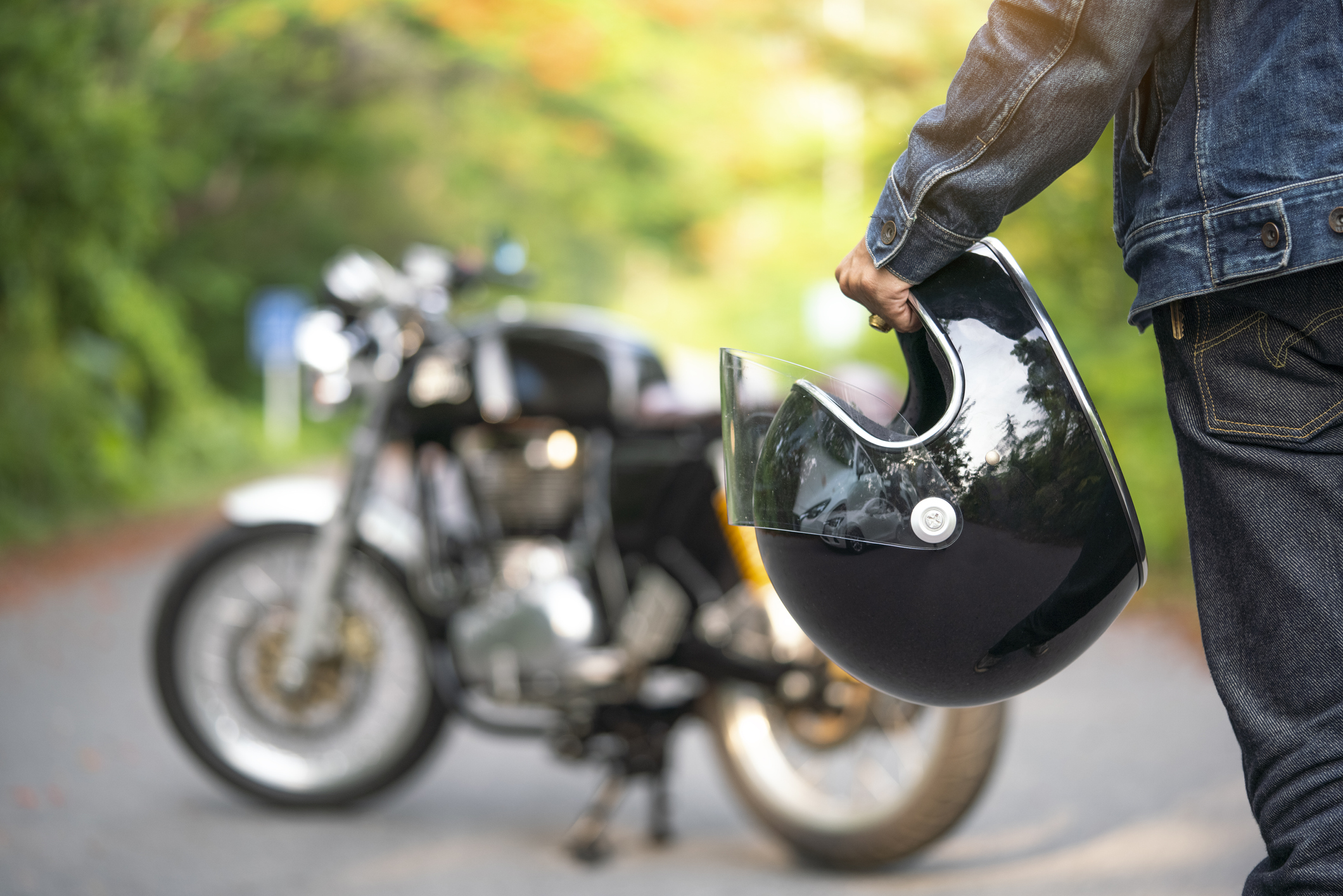 徹底解説 自動車保険のファミリーバイク特約とは Mybest