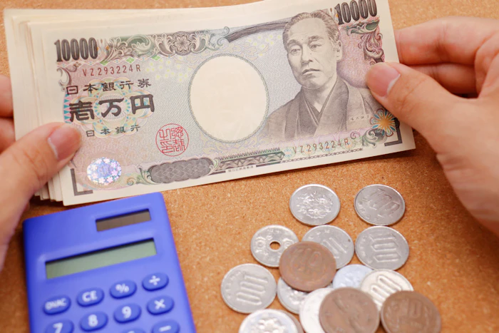 現金払いのメリット・デメリットは?キャッシュレス払いとの違いも解説