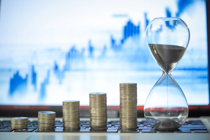 FXトレーダーになるには?向いている人の特徴や専業のリスクを解説