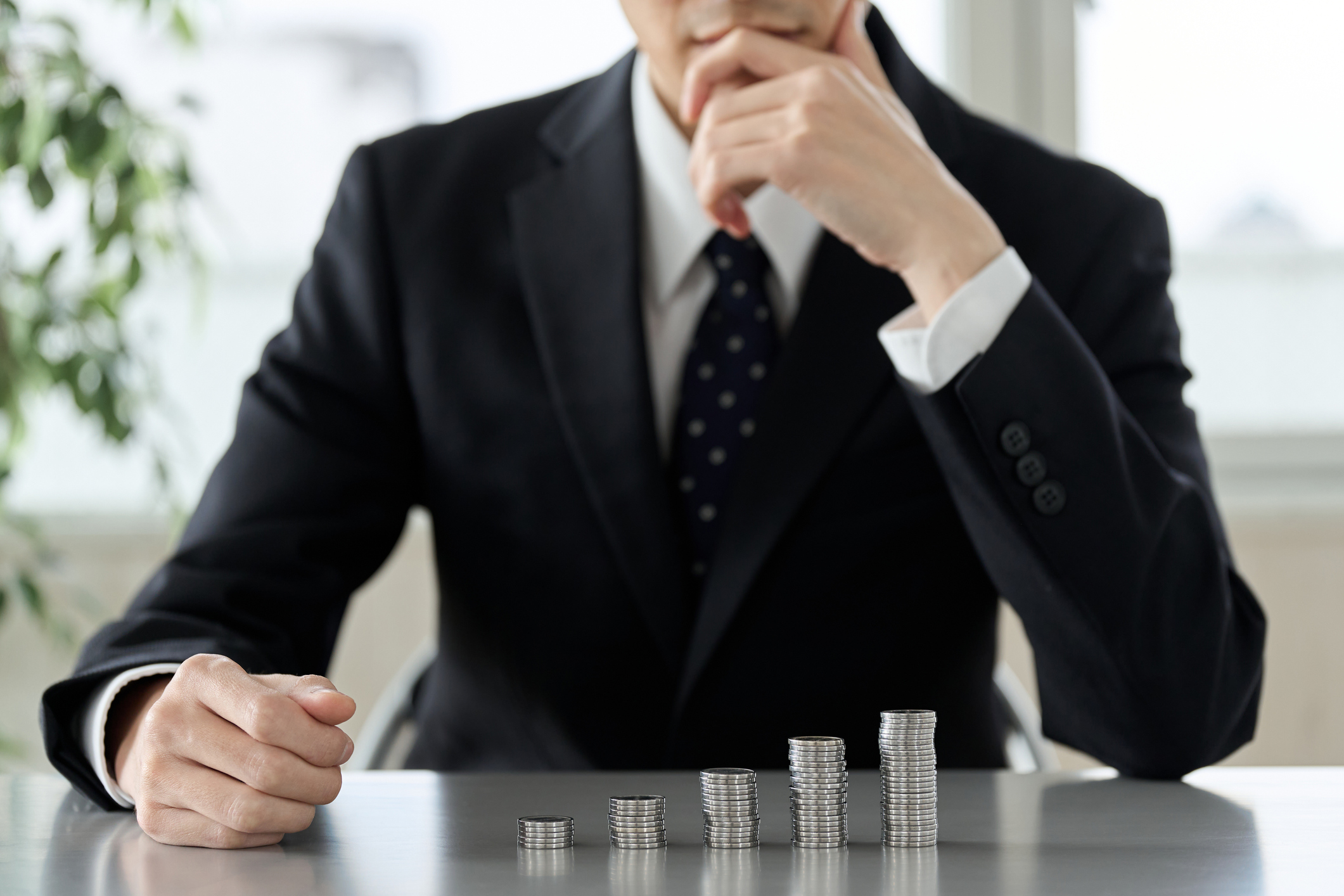 FXは副業禁止でもできる。公務員や会社員がバレずにやる方法を解説 | マイベスト