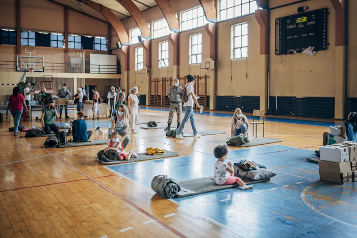 避難所で役立つ防災グッズって?短期滞在から長期に至るまで必要なものを紹介!