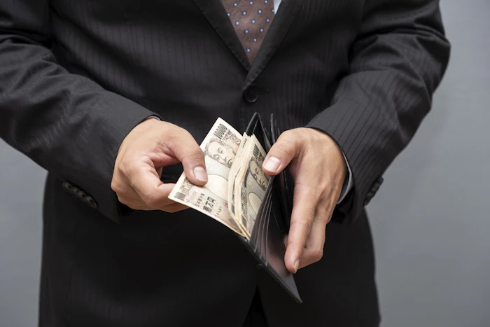 37歳の平均年収はいくら?男女別・学歴別に徹底比較