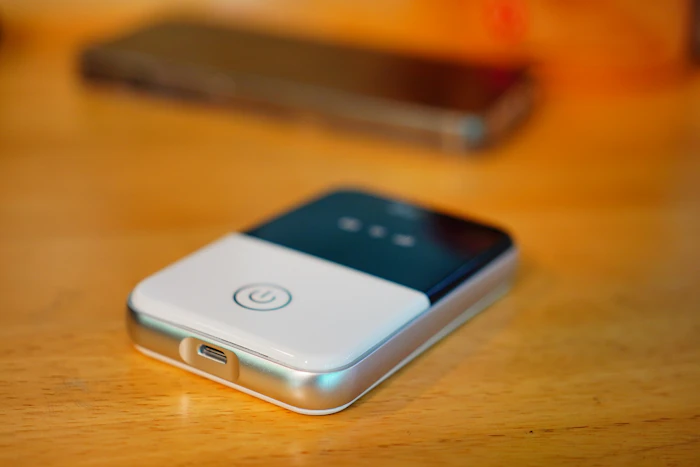 ポケットWiFiとモバイルWi-Fiルーターの違いは?初心者向けに解説