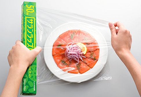 食品用ラップの切り方のコツは?くっついて引き出せないときの対処法も解説
