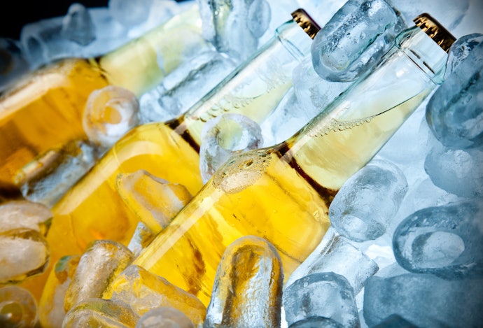 ベトナム本場でのビールの飲み方は?氷を入れるって本当?