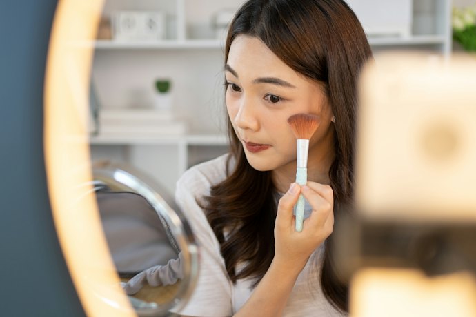 ハイライトと一緒にシェーディングをするとどういう効果があるの?