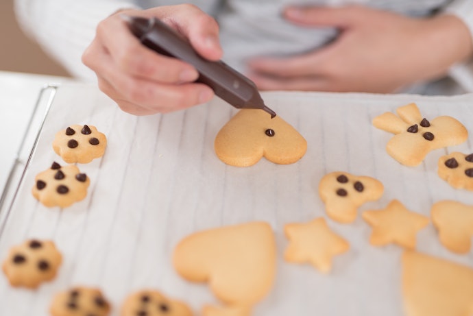 絵や文字をきれいに!チョコペンを上手に使うコツは?