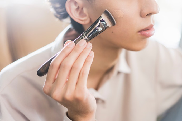 ファンデーションブラシのおすすめの使い方は?