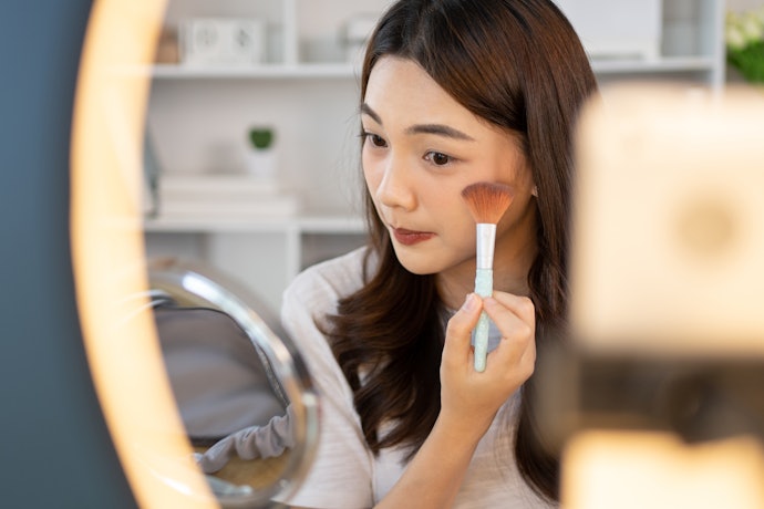 ハイライトと一緒にシェーディングをするとどういう効果があるの?