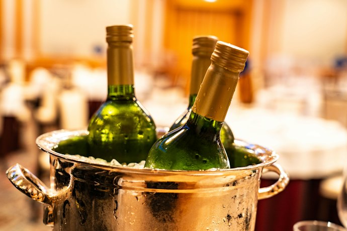 赤ワインのおいしい飲み頃温度は?冷やしてもいい?