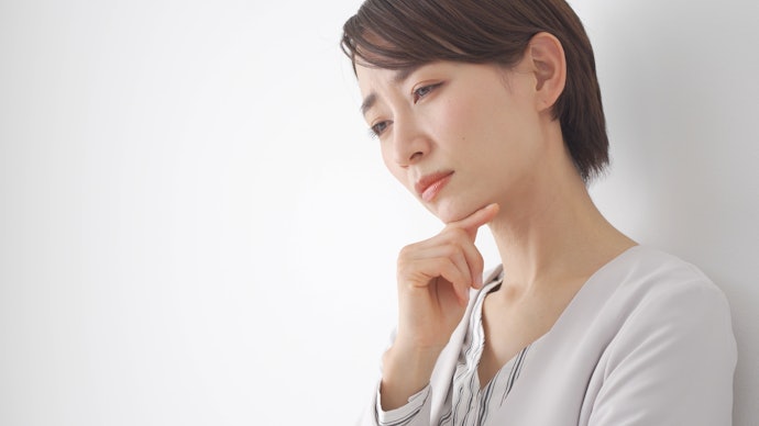 ジェルネイルライトは体に悪い?日焼けする?