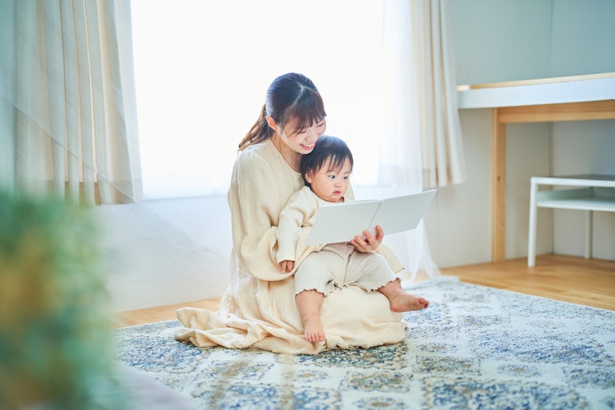 赤ちゃんに読み聞かせするときのコツは?