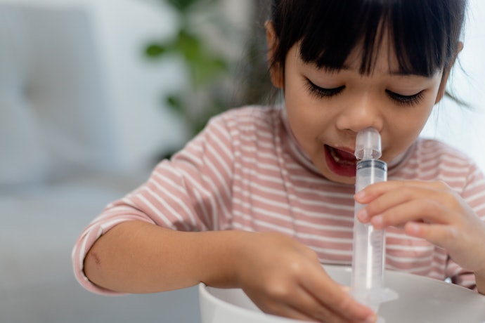 鼻洗浄の仕方や注意点は?頻度の目安は?