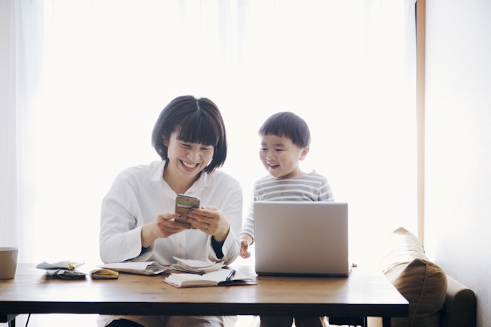 子ども用のお小遣い帳アプリなら、広告が表示されないアプリがおすすめ