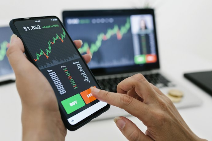 取引する仮想通貨(暗号資産)の選び方は?どれを買うべき?