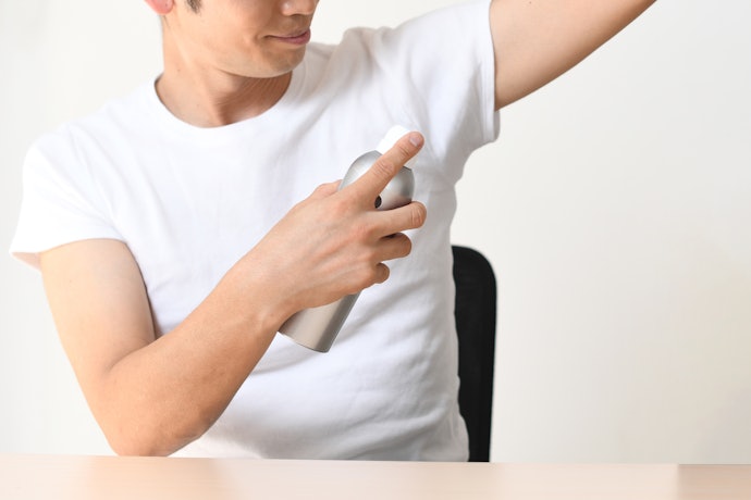 ボディソープと併用したいニオイ・汗対策グッズは?日中の対策も紹介