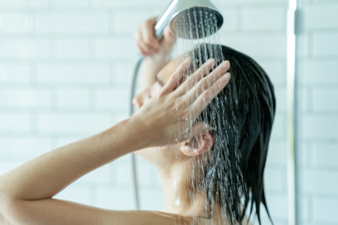 毎日使い続けると髪が酸化する?正しい洗い方・すすぎ方は?