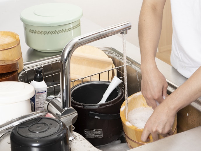 陶器のおひつの正しい手入れ方法は?においを防ぐ方法はあるの?