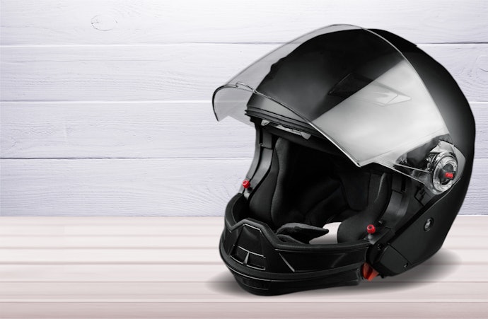 ヘルメットのインナーはどれくらいの頻度で洗濯する?