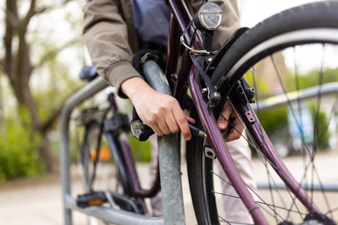 電動クロスバイクの盗難対策はどうする?